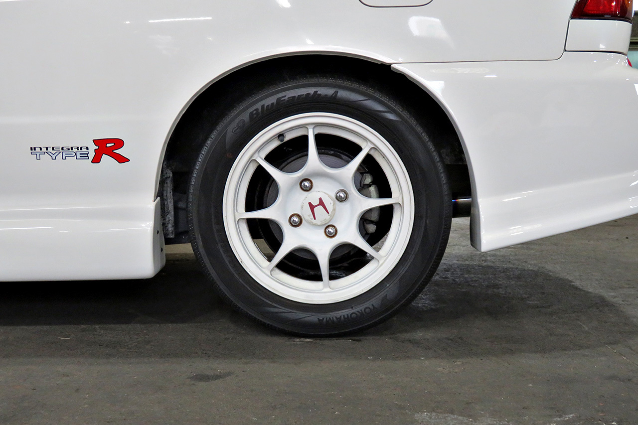 1996 Honda INTEGRA TYPE R J's Racing Exhaust, Tanabe Adjustable Height Coilovers