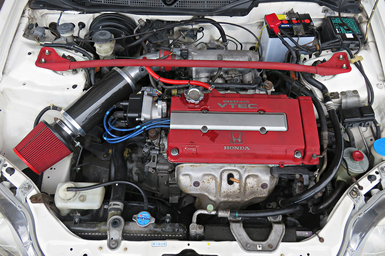 1997 Honda CIVIC TYPE R EK9 Kakimoto Exhaust, Top Fuel Zero 1000 Air Cleaner Kit,  Momo Steering Wheel 