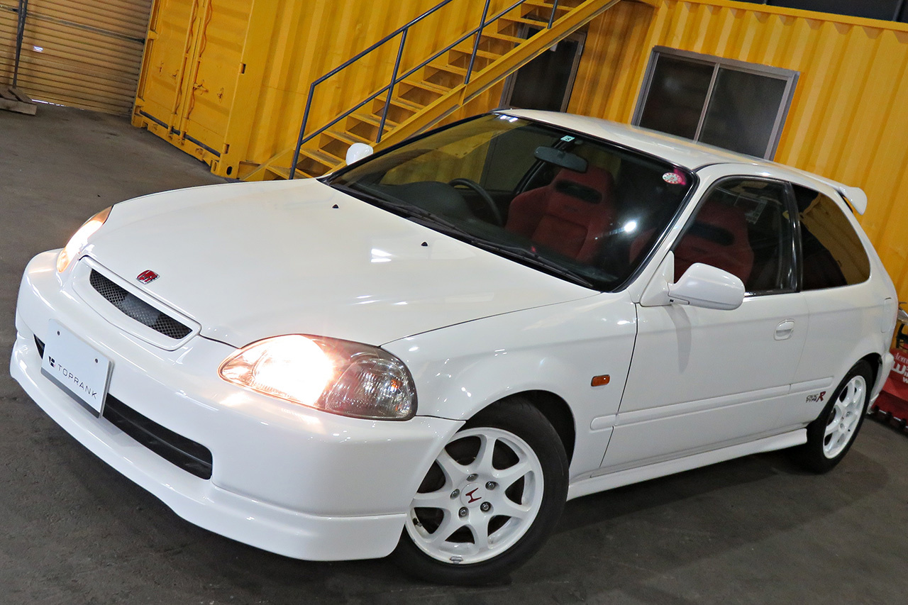 1997 Honda CIVIC TYPE R EK9 Kakimoto Exhaust, Top Fuel Zero 1000 Air Cleaner Kit,  Momo Steering Wheel 
