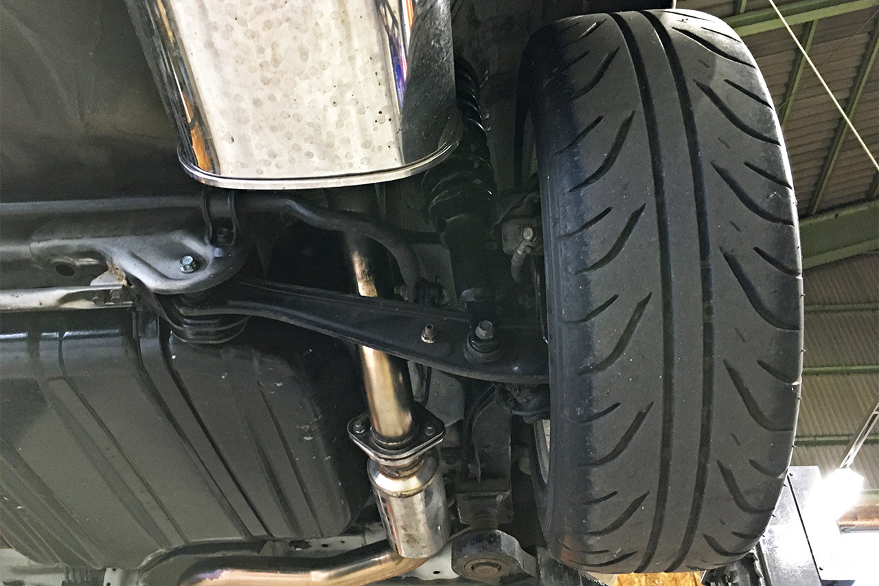 1997 Honda CIVIC TYPE R EK9 Kakimoto Exhaust, Top Fuel Zero 1000 Air Cleaner Kit,  Momo Steering Wheel 