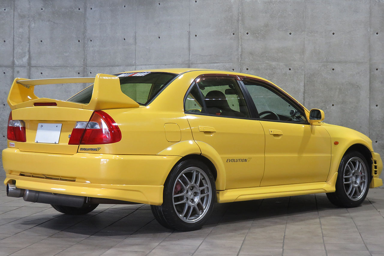 1998 Mitsubishi LANCER EVOLUTION GSR EVOLUTION V, OZ Racing 17 Inch Wheels, Fujitsubo Exhaust