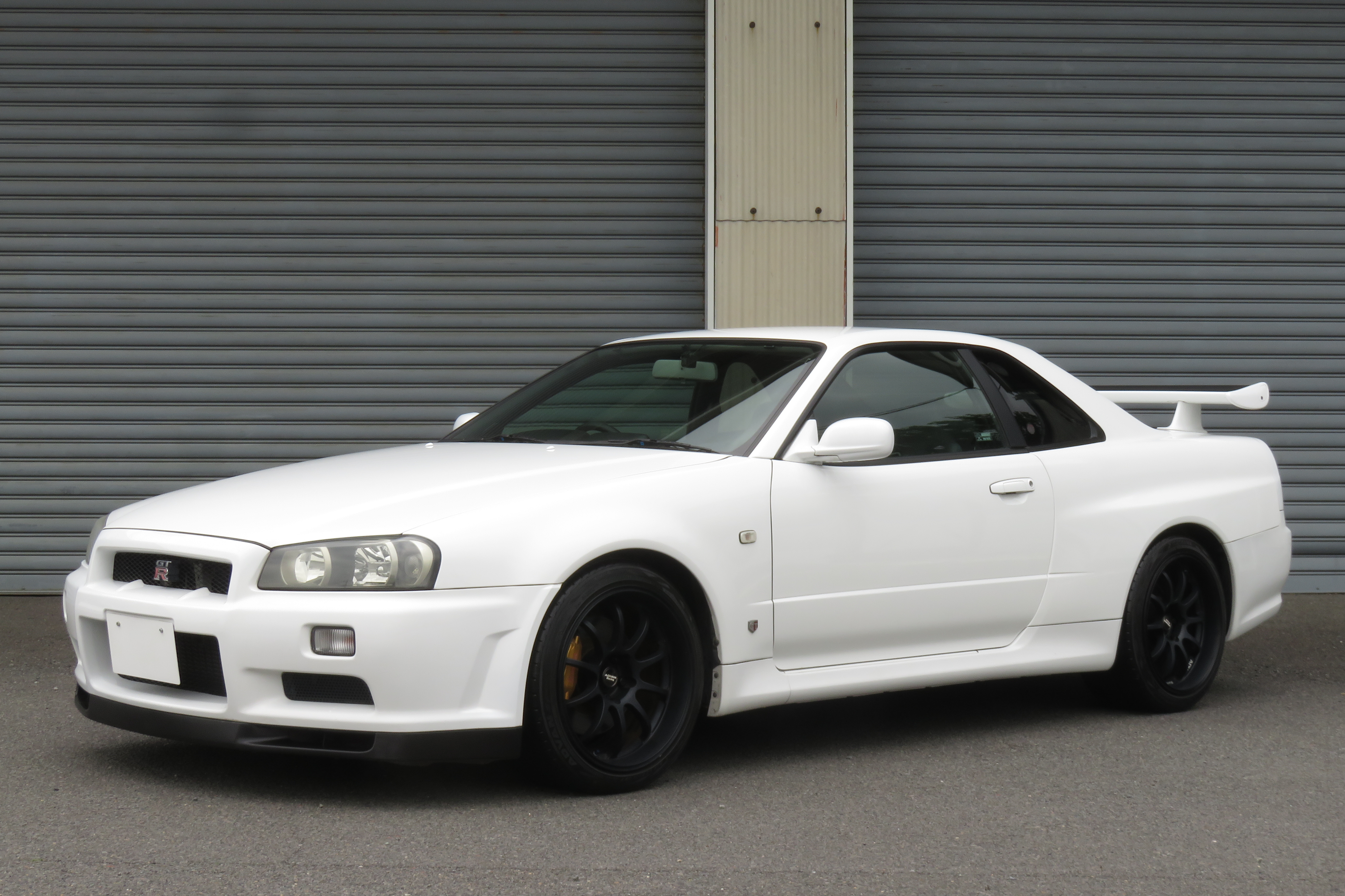 2000 Nissan SKYLINE GT-R BNR34 R34 GT-R, NISMO Exhaust, NISMO Shock Absorber, ADVAN Racing 18 Inch Wheels