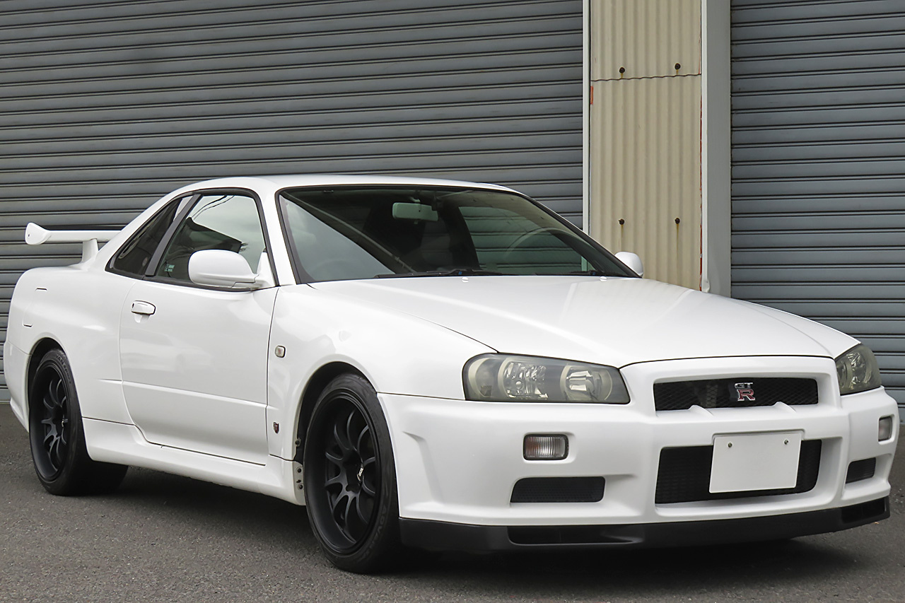 2000 Nissan SKYLINE GT-R BNR34 R34 GT-R, NISMO Exhaust, NISMO Shock Absorber, ADVAN Racing 18 Inch Wheels