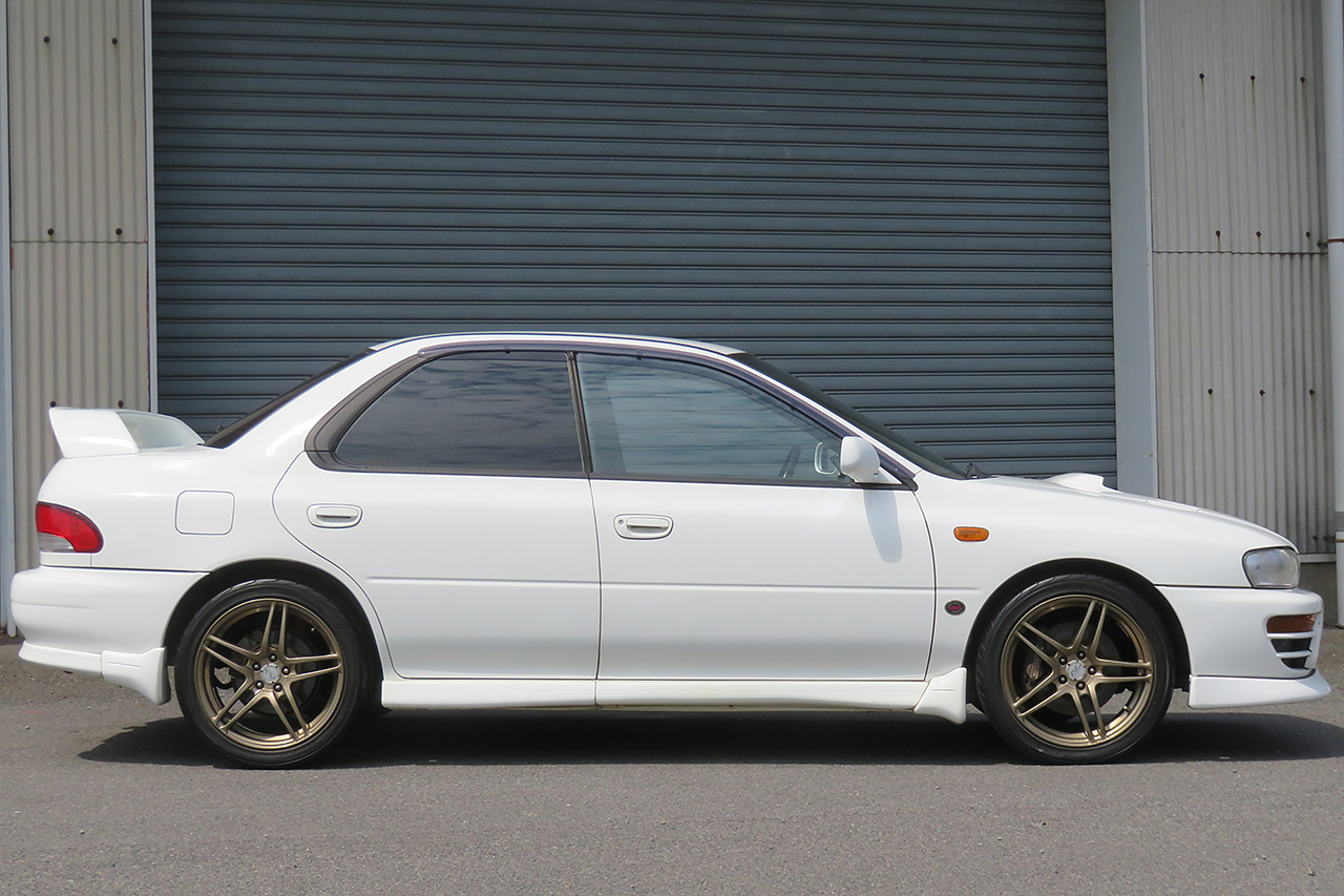 1998 Subaru IMPREZA STI 97 Model GC8 WRX STi Version 4 , STi Engine Carbon Tower Bar, AVS Model 5 17 Inch Wheels