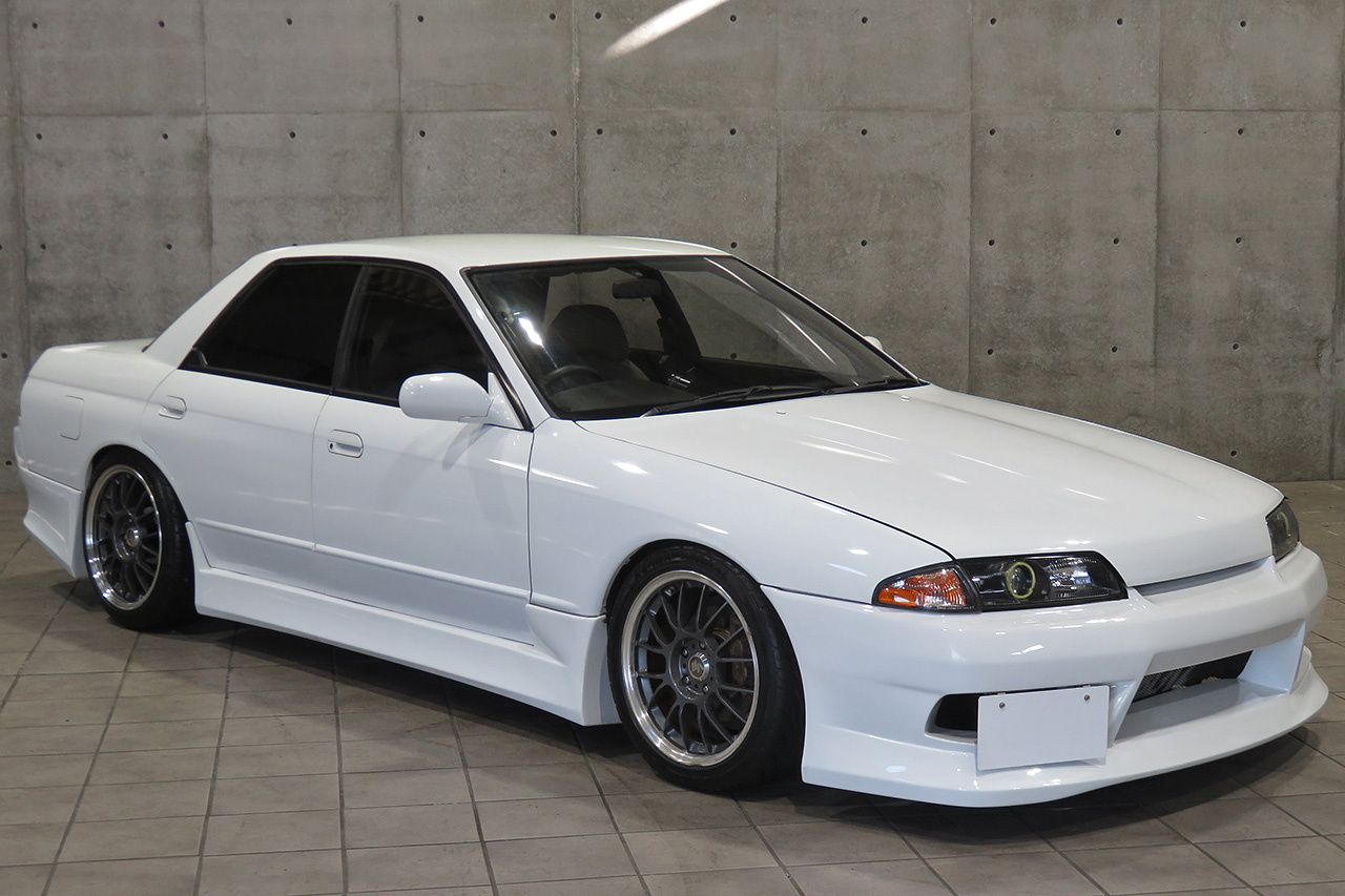 1991 Nissan SKYLINE R32 GTS-T, RB20DET Turbo Engine, Kakimoto Exhaust, Rays Volk Racing 17 Inch Wheels