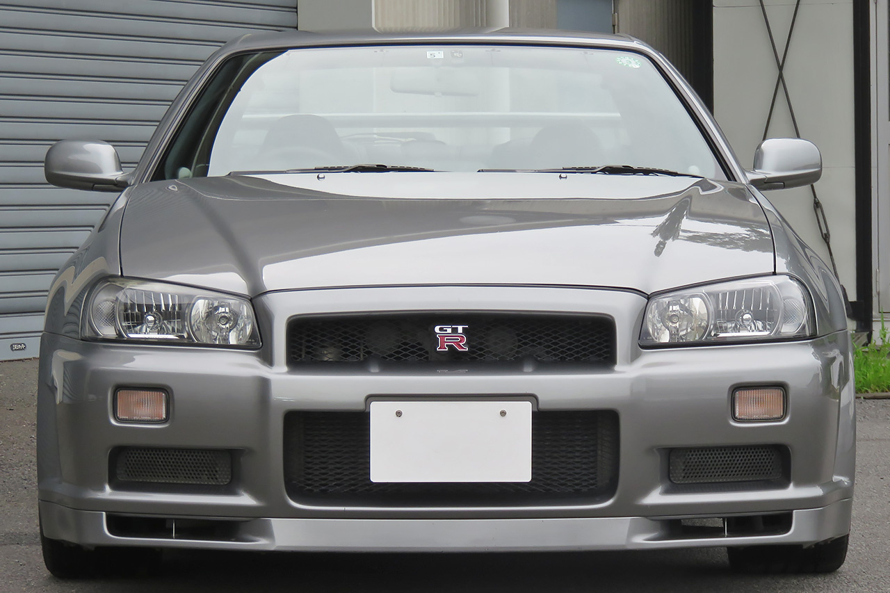 2001 Nissan SKYLINE GT-R BNR34 R34 GT-R, NISMO Air Cleaner Duct, HKS Height Adjustable Coilovers