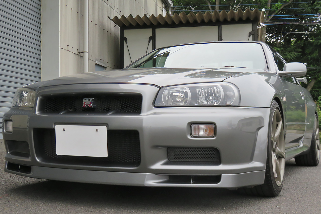 2001 Nissan SKYLINE GT-R BNR34 R34 GT-R, NISMO Air Cleaner Duct, HKS Height Adjustable Coilovers