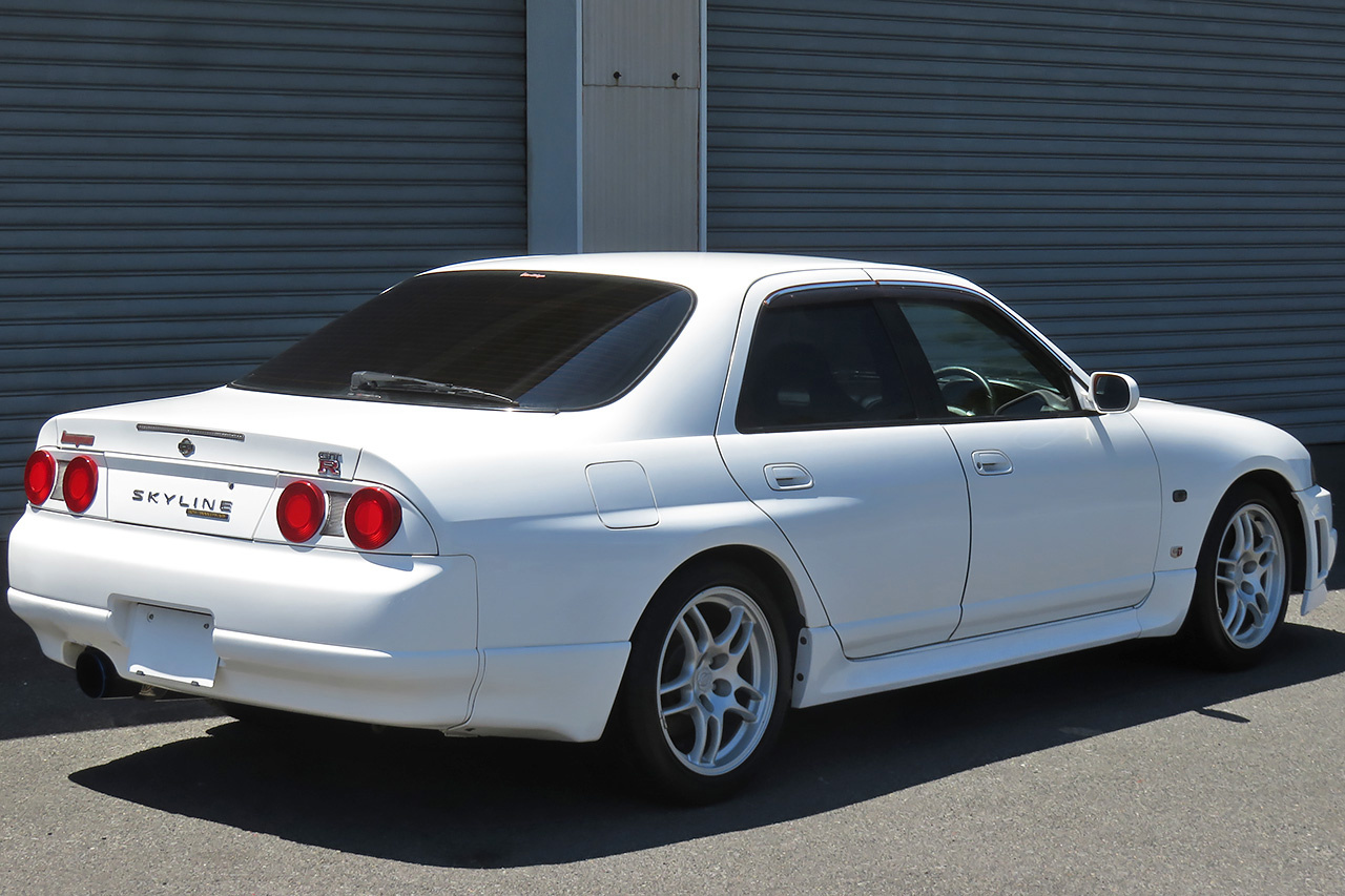 1998 Nissan SKYLINE GT-R SEDAN BCNR33 R33 GTR AUTECH Version 40th Anniversary, HKS Intercooler, HKS Muffler