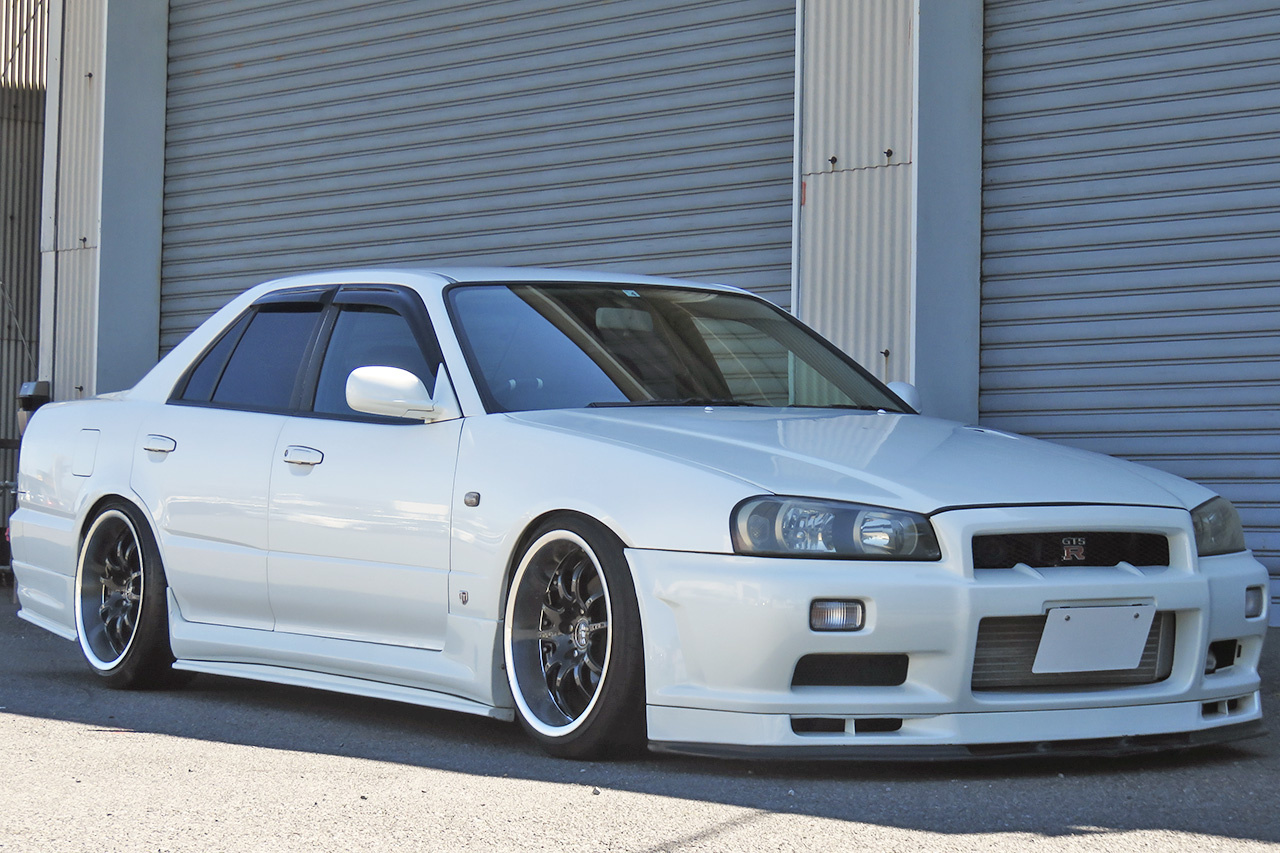 1998 Nissan SKYLINE GTR LOOK 4D ER34 25 GT TURBO, NISMO CLUTCH, BLITZ Intercooler, TEIN Height Adjustable Coilovers