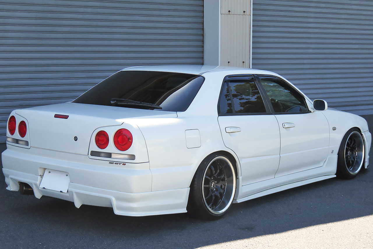 1998 Nissan SKYLINE GTR LOOK 4D ER34 25 GT TURBO, NISMO CLUTCH, BLITZ Intercooler, TEIN Height Adjustable Coilovers