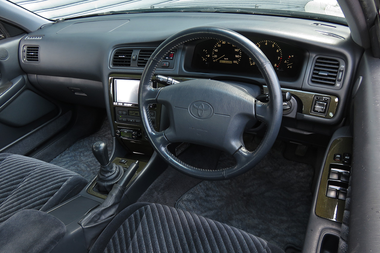 1997 Toyota CHASER JZX100 CHASER TOURER V EARLY MODEL, R154 FACTORY MANUAL TRANSMISSION, LOW KM's