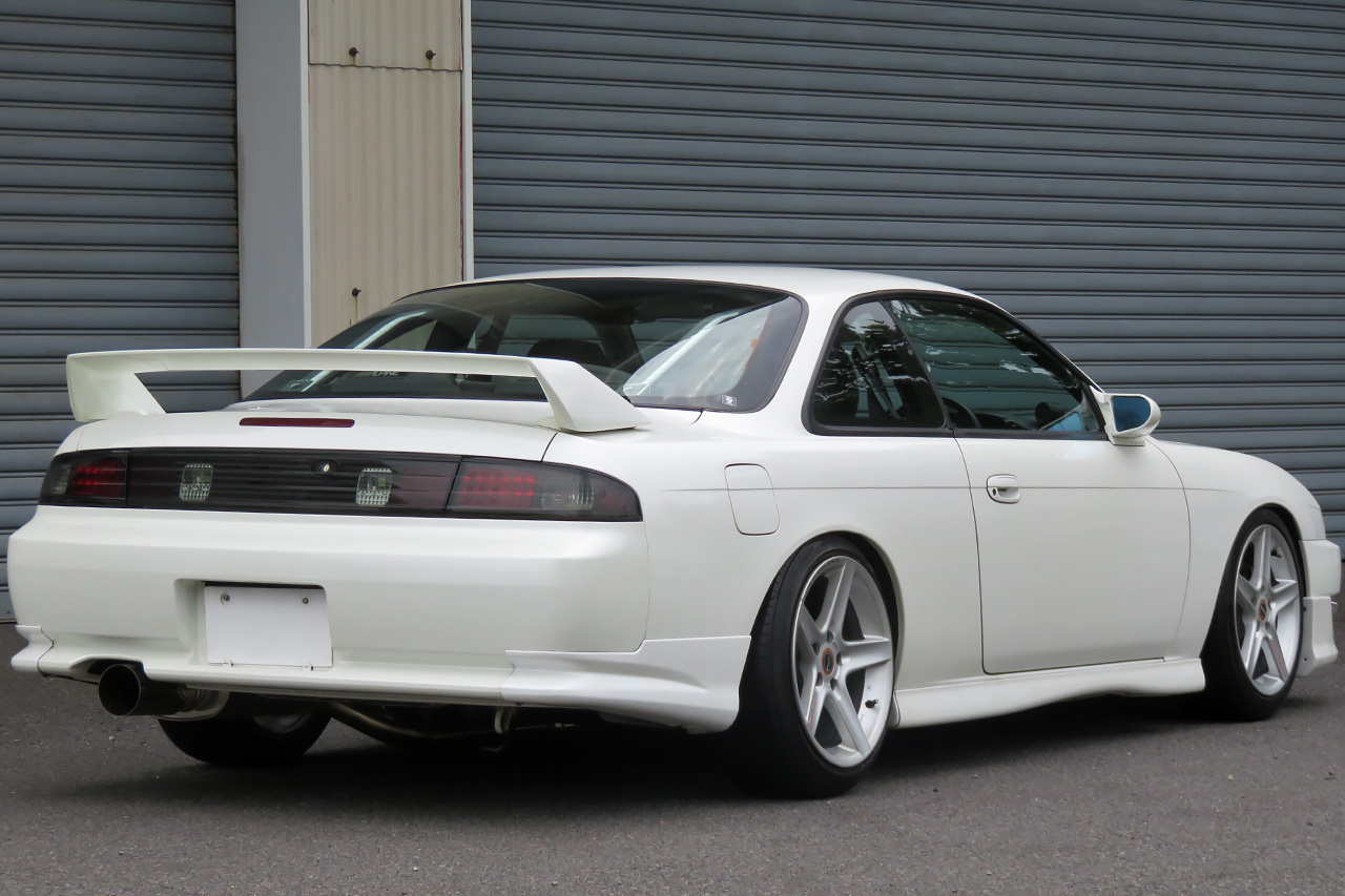 1997 Nissan SILVIA S14 K's KOUKI GANADOR Super Mirror, HKS Exhaust Manifold, TEIN Height Adjustable Coilovers