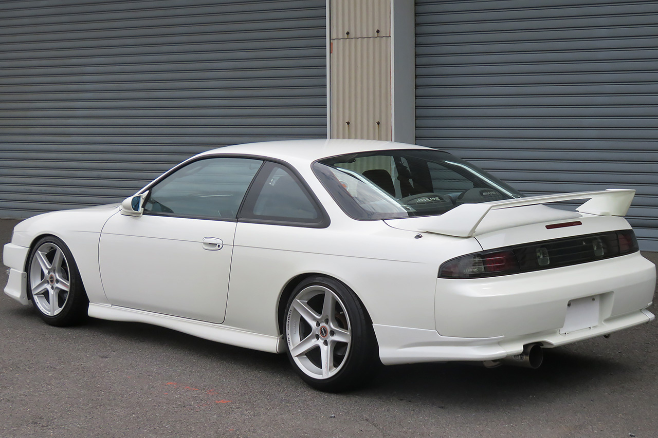 1997 Nissan SILVIA S14 K's KOUKI GANADOR Super Mirror, HKS Exhaust Manifold, TEIN Height Adjustable Coilovers
