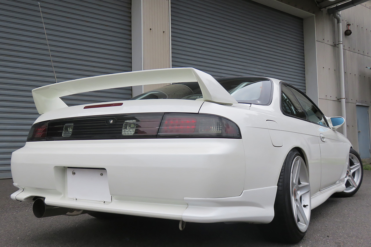 1997 Nissan SILVIA S14 K's KOUKI GANADOR Super Mirror, HKS Exhaust Manifold, TEIN Height Adjustable Coilovers