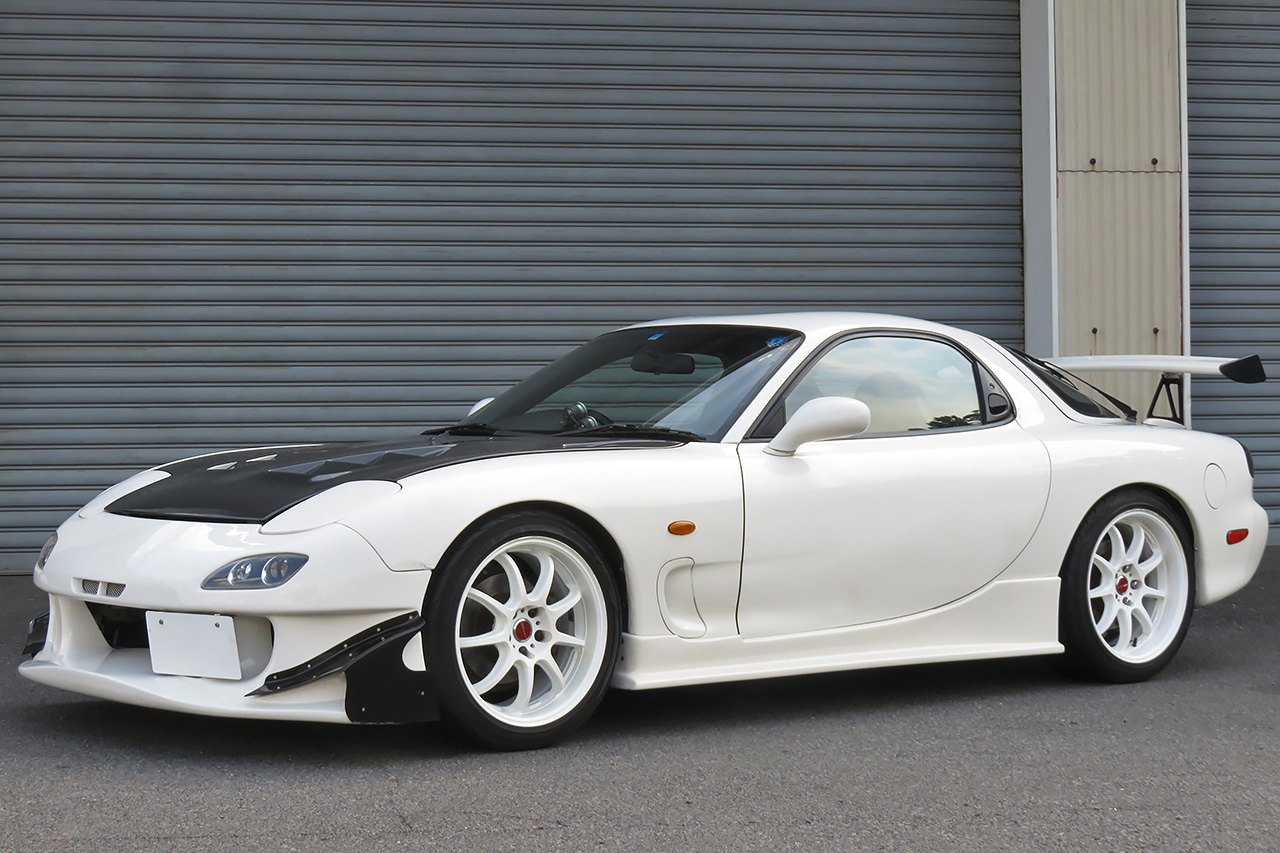 1996 Mazda ENFINI RX-7 FD3S RX7 BATHURST, RE-AMEMIYA Front Bumper, APEXi Adjustable Height Coilovers