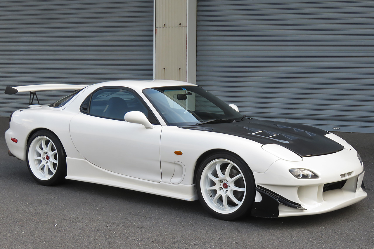 1996 Mazda ENFINI RX-7 FD3S RX7 BATHURST, RE-AMEMIYA Front Bumper, APEXi Adjustable Height Coilovers