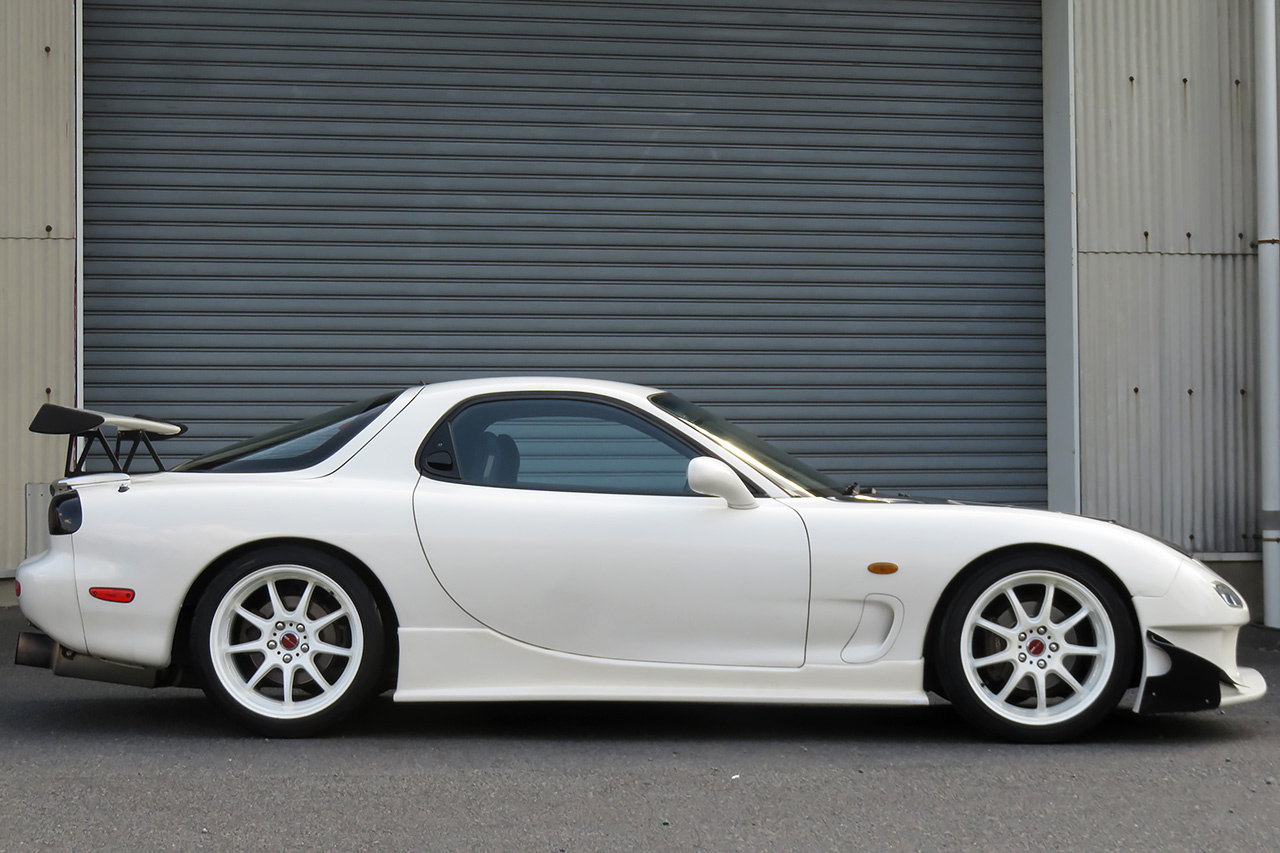 1996 Mazda ENFINI RX-7 FD3S RX7 BATHURST, RE-AMEMIYA Front Bumper, APEXi Adjustable Height Coilovers