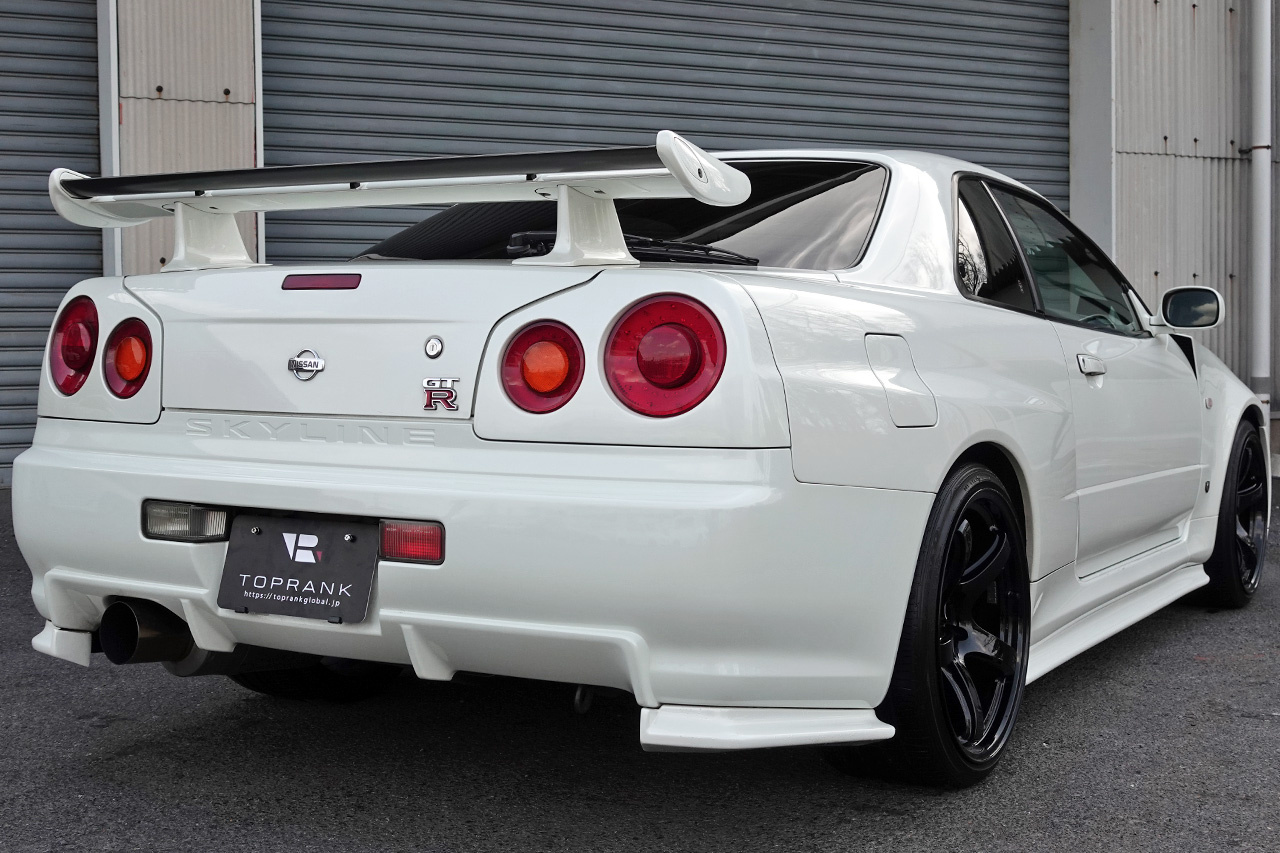 2000 Nissan SKYLINE GT-R BNR34 R34 GT-R SERIES 2, NISMO Z-TUNE FENDERS, NISMO FRONT BUMPER, NISMO AERO