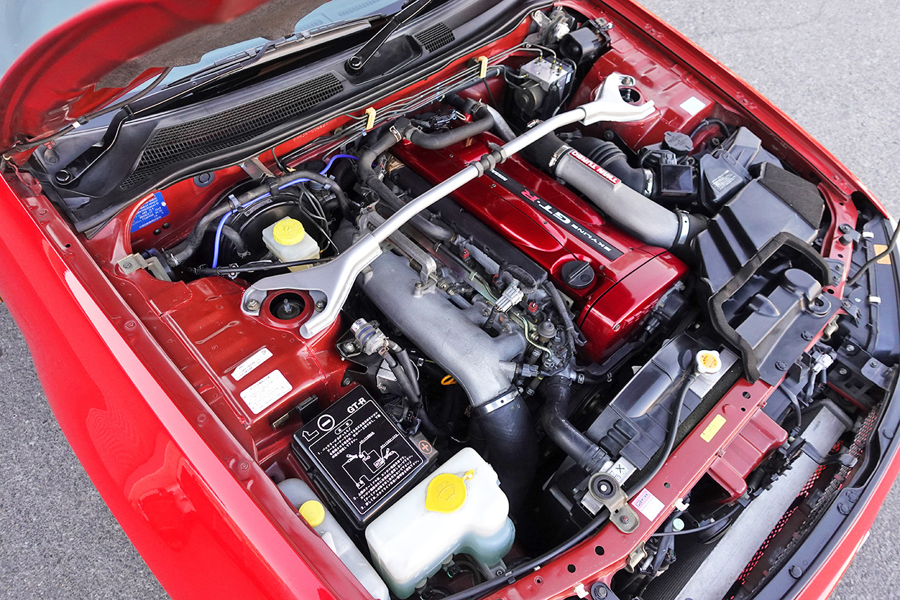 1999 Nissan SKYLINE GT-R BNR34 R34 Skyline GT-R AR2 ACTIVE RED