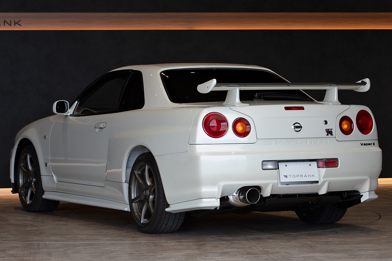 2002 Nissan SKYLINE GT-R BNR34 GT-R V SPEC II, ULTRA LOW MILEAGE
