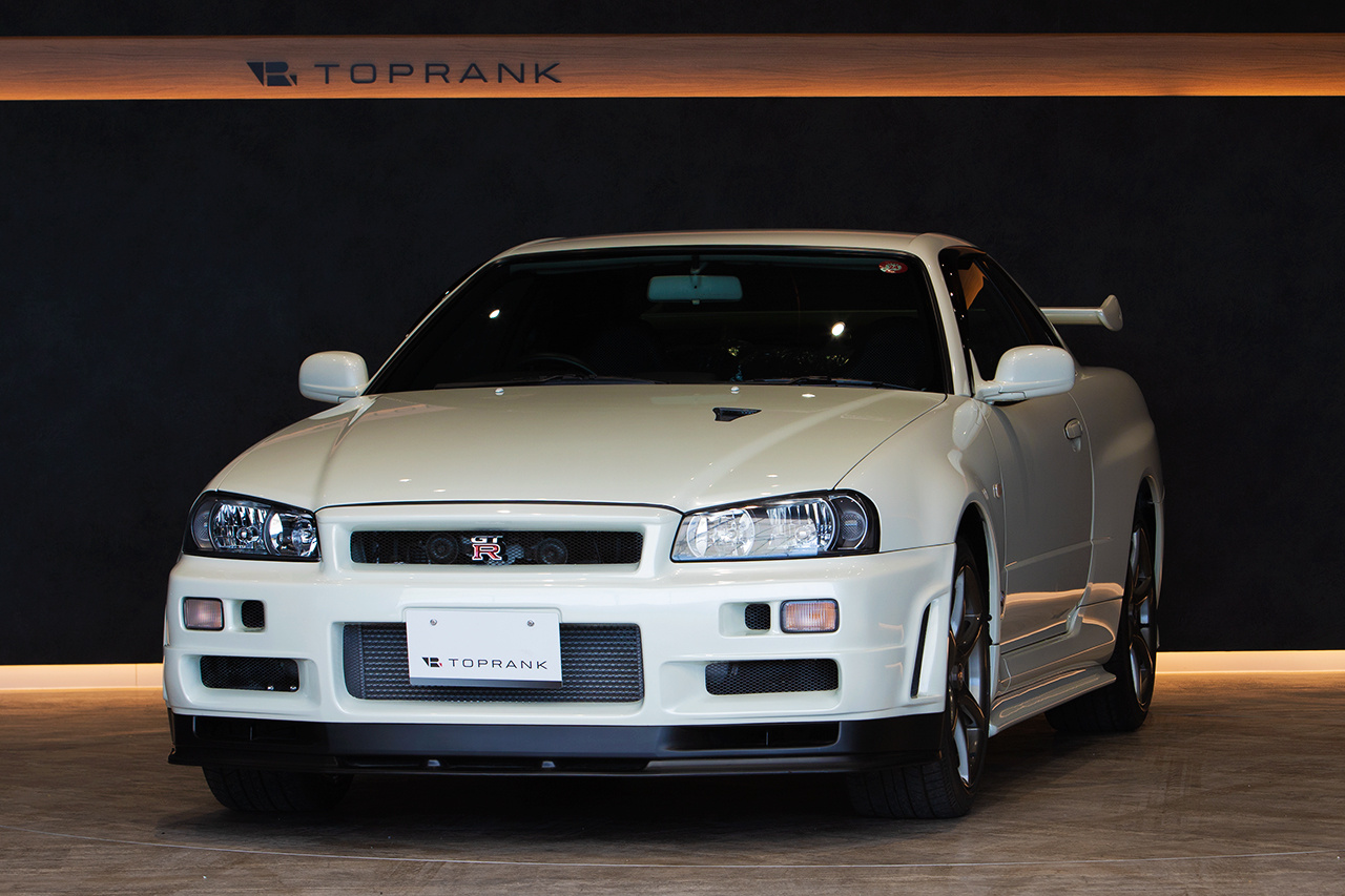 2002 Nissan SKYLINE GT-R BNR34 GT-R V SPEC II, ULTRA LOW MILEAGE