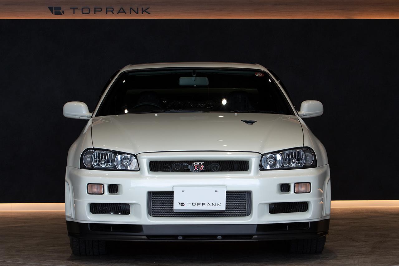 2002 Nissan SKYLINE GT-R BNR34 GT-R V SPEC II, ULTRA LOW MILEAGE