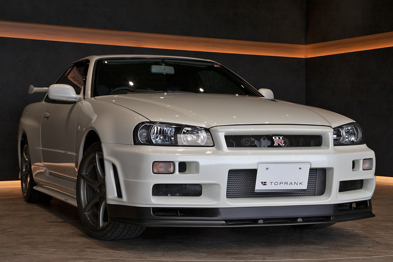 2002 Nissan SKYLINE GT-R BNR34 GT-R V SPEC II, ULTRA LOW MILEAGE