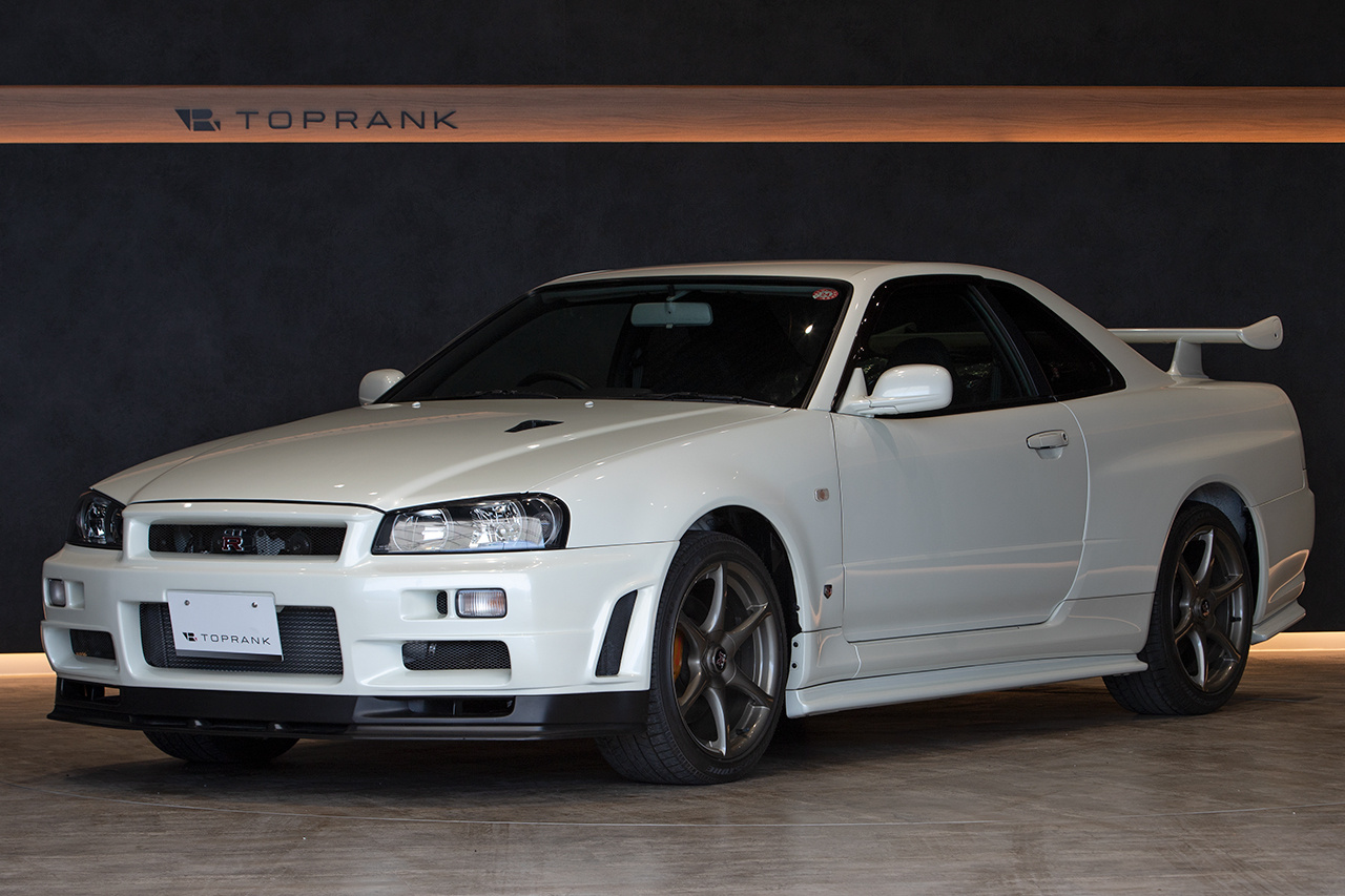 2002 Nissan SKYLINE GT-R BNR34 GT-R V SPEC II, ULTRA LOW MILEAGE