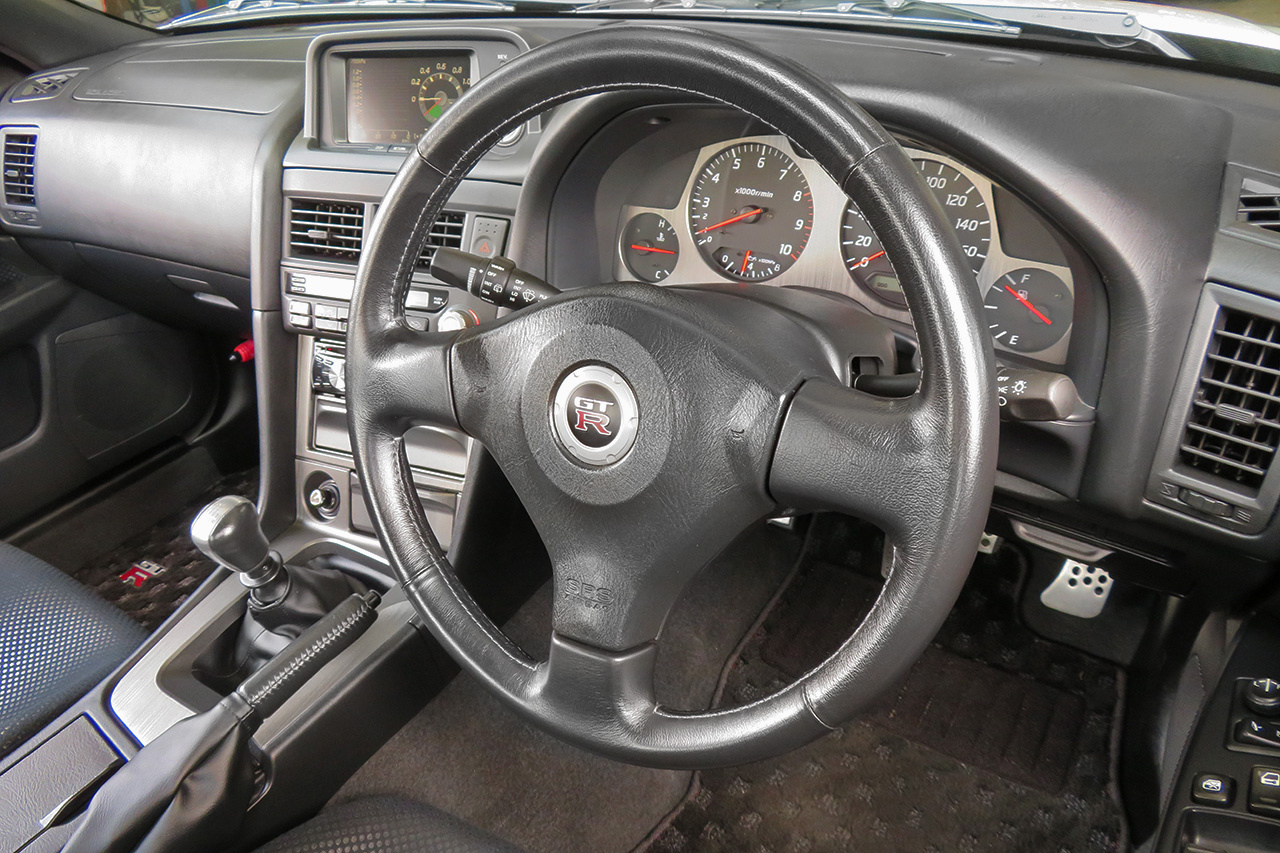2001 Nissan SKYLINE GT-R ONE OWNER BNR34 R34 GTR V SPEC II, LOW MILEAGE