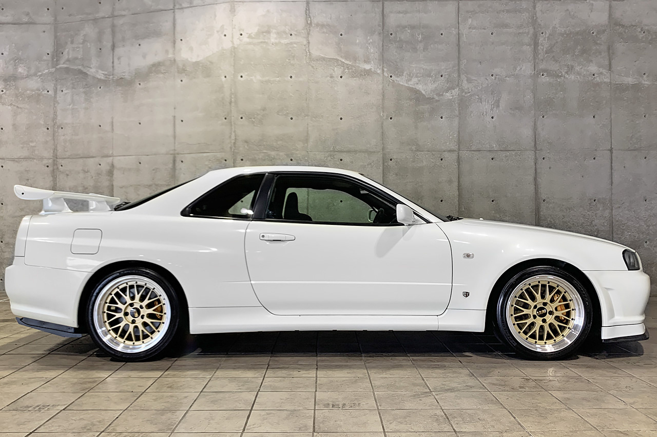 2001 Nissan SKYLINE GT-R ONE OWNER BNR34 R34 GTR V SPEC II, LOW MILEAGE