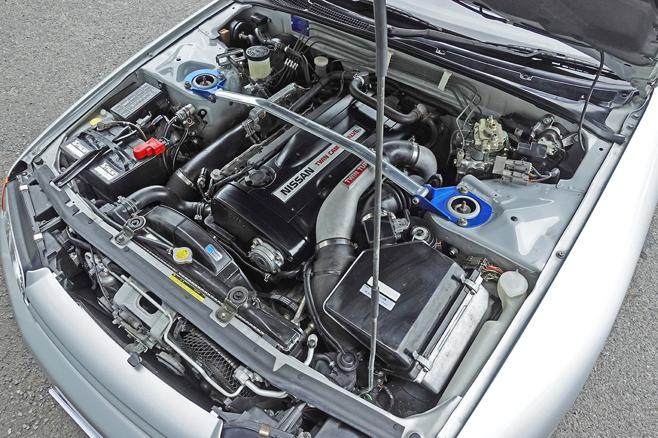 1994 Nissan SKYLINE GT-R BNR32 R32 GTR V-Spec II, KL0 Spark Silver Metallic, 5 Zigen Muffler
