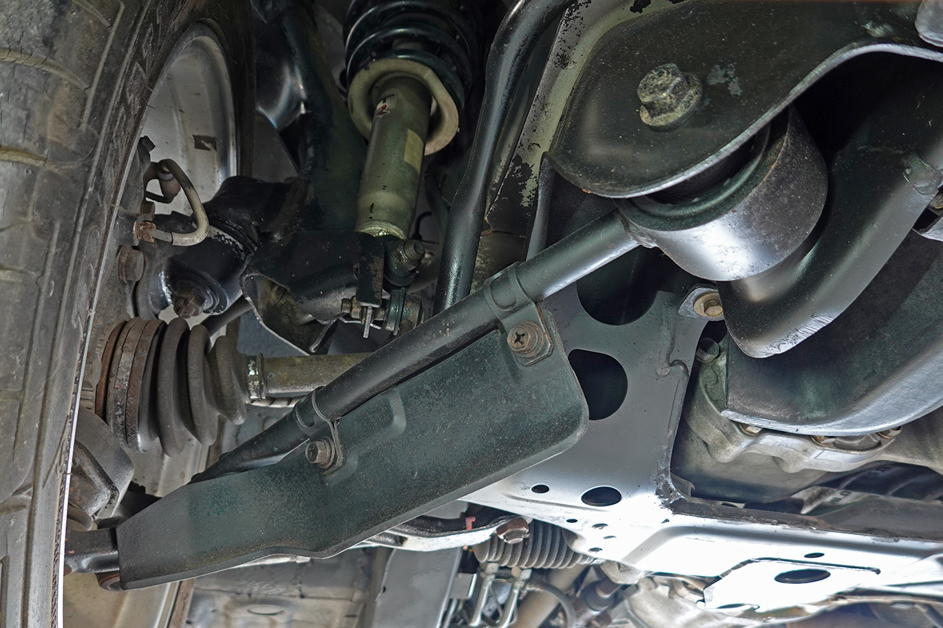 1994 Nissan SKYLINE GT-R BNR32 R32 GTR V-Spec II, KL0 Spark Silver Metallic, 5 Zigen Muffler