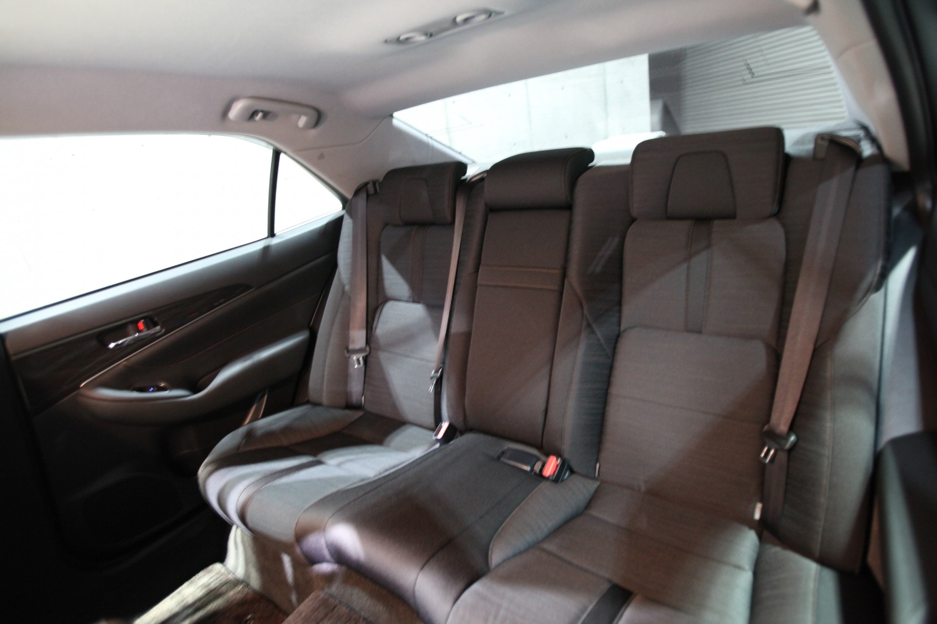 2013 Toyota CROWN ATHLETE S
