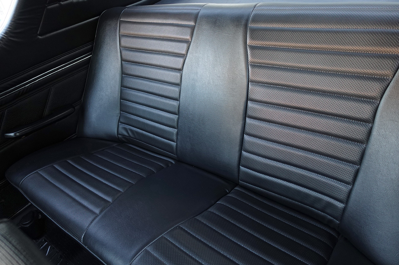 1976 Nissan SKYLINE GC111 Kenmeri Skyline 2000GT-X, L28 Engine, 2000GT-R Style Exterior, Longchamp Wheels