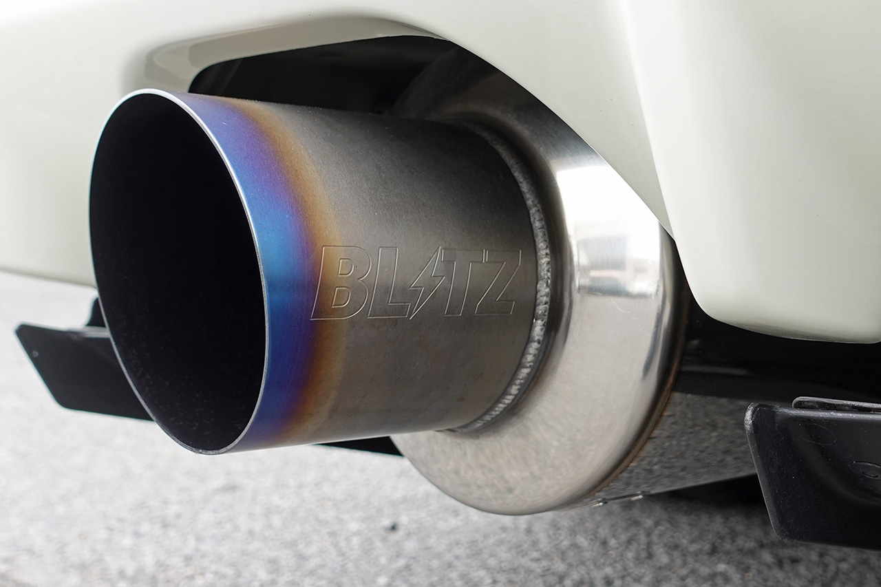 2002 Nissan SKYLINE GT-R BNR34 R34 GT-R M-SPEC  NUR Pearl White (QX1), LOW MILEAGE