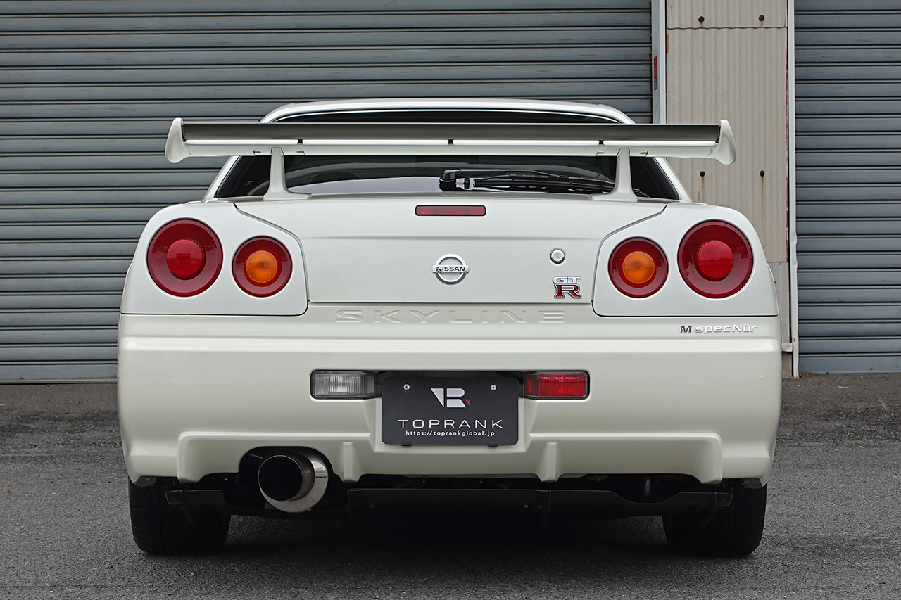 2002 Nissan SKYLINE GT-R BNR34 R34 GT-R M-SPEC  NUR Pearl White (QX1), LOW MILEAGE