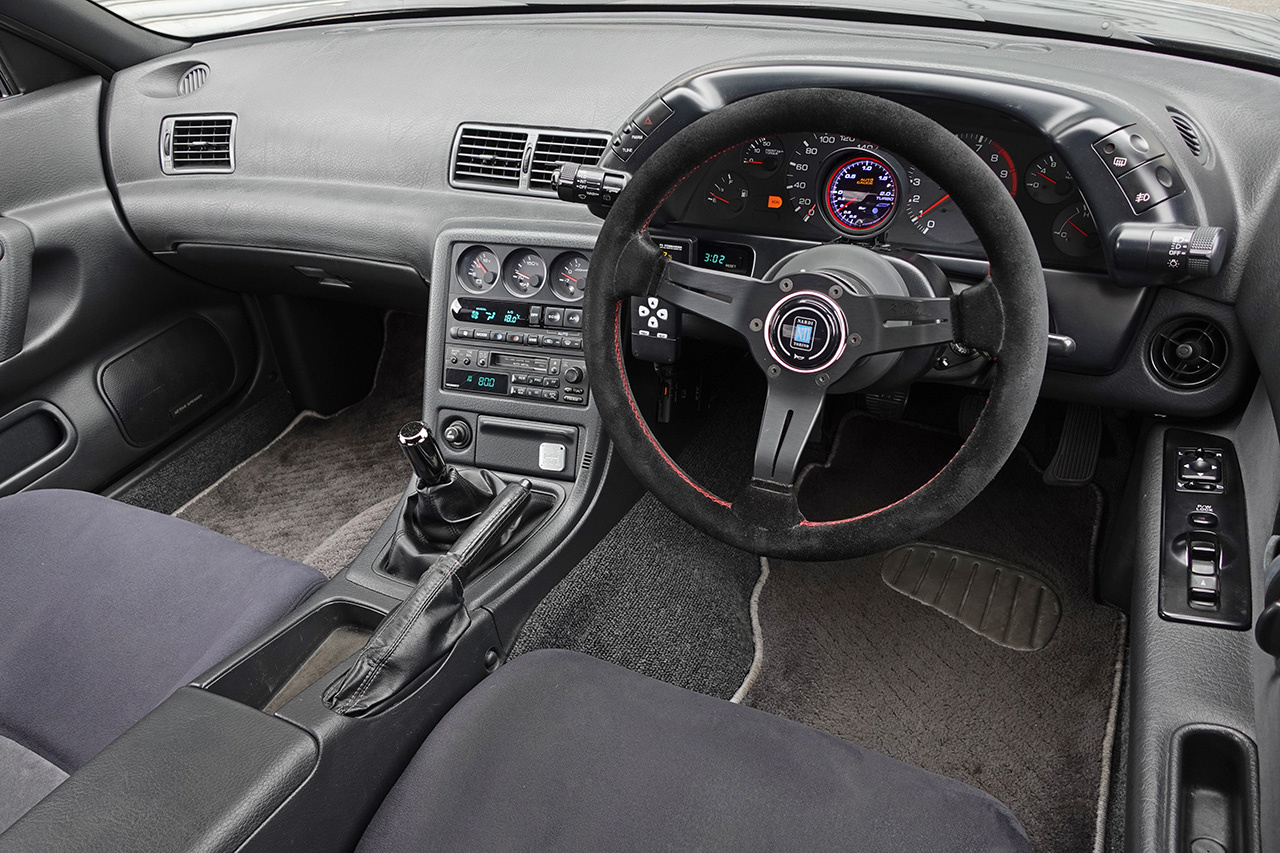 1992 Nissan SKYLINE GT-R BNR32 R32 GTR, Engine Rebuild in 2022, Rays Wheels 18 Inches
