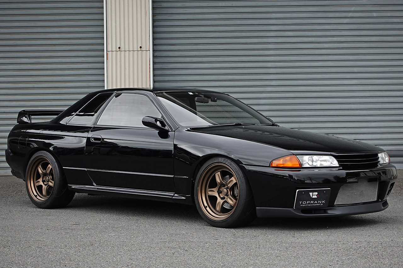 1992 Nissan SKYLINE GT-R BNR32 R32 GTR, Engine Rebuild in 2022, Rays Wheels 18 Inches