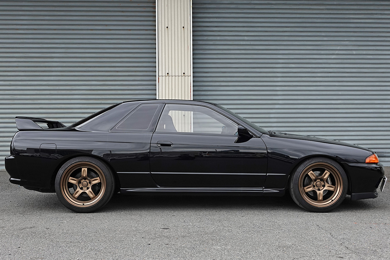 1992 Nissan SKYLINE GT-R BNR32 R32 GTR, Engine Rebuild in 2022, Rays Wheels 18 Inches