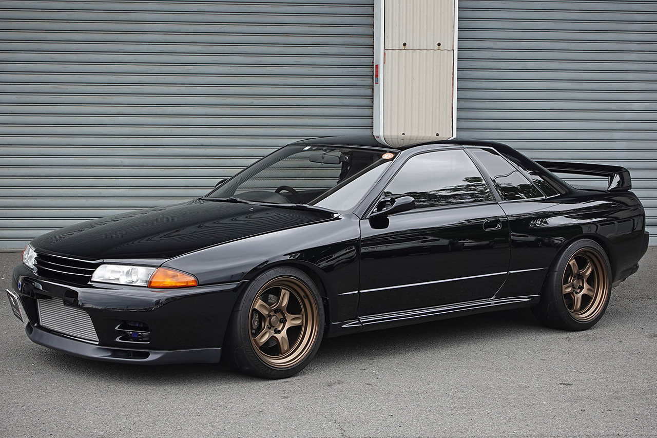 1992 Nissan SKYLINE GT-R BNR32 R32 GTR, Engine Rebuild in 2022, Rays Wheels 18 Inches