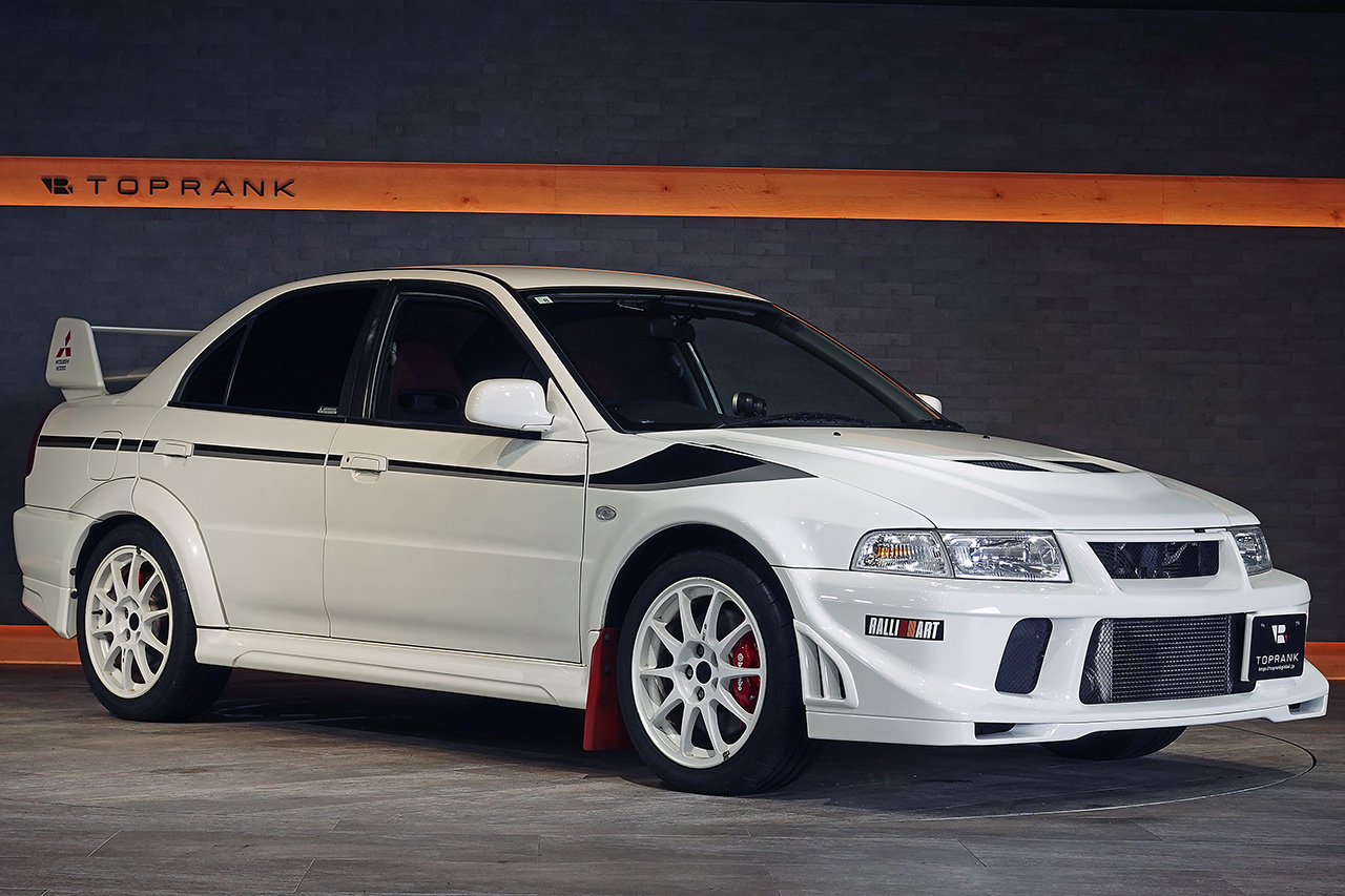 2000 Mitsubishi LANCER EVOLUTION CP9A LANCER GSR EVOLUTION VI Tommi Mäkinen Edition, OEM TME Edition Style Decals, Defi Gauges