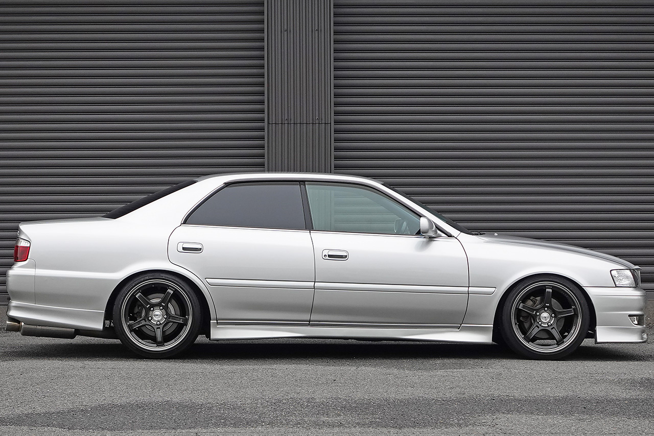 2001 Toyota CHASER JZX100 Chaser Tourer V, Fujitsubo Muffler, HKS Intercooler, Endless Height Adjustable Coilovers