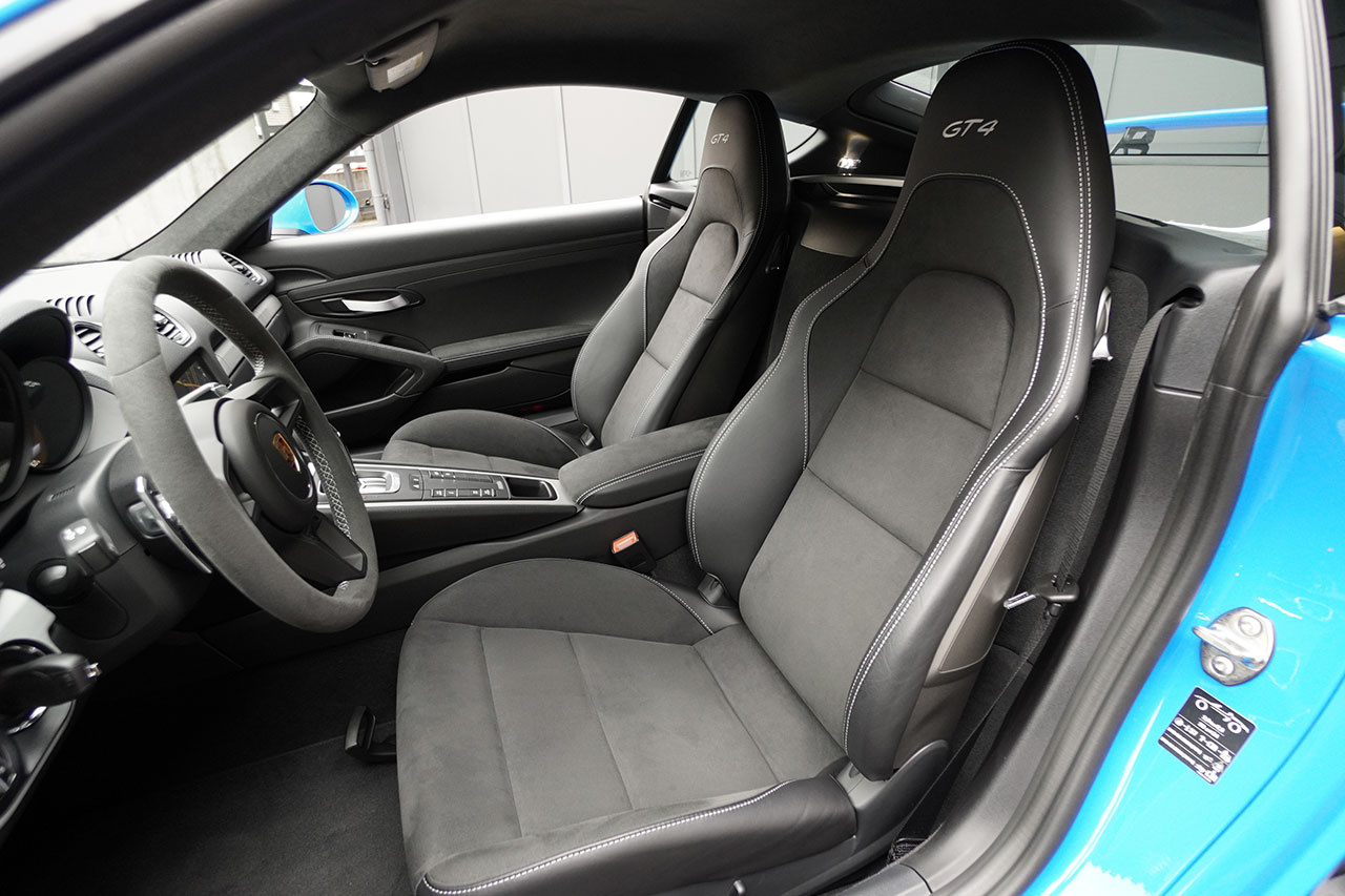 2023 Porsche 718 CAYMAN 