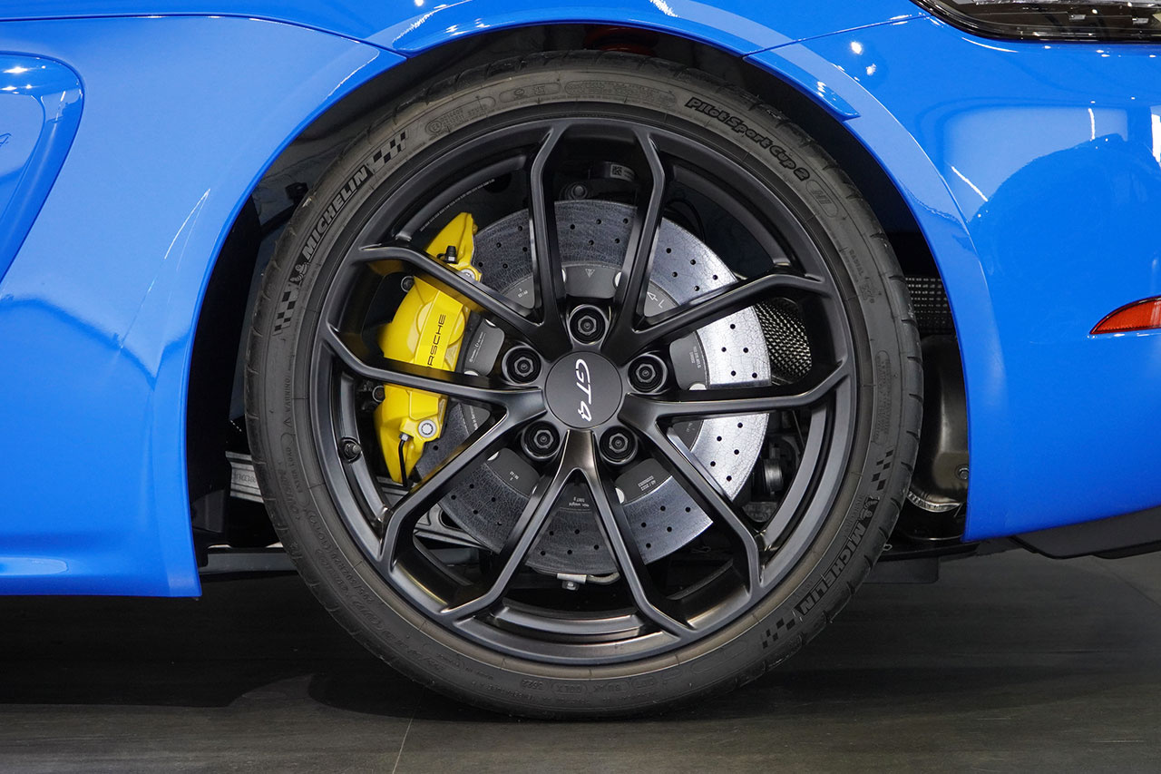 2023 Porsche 718 CAYMAN 