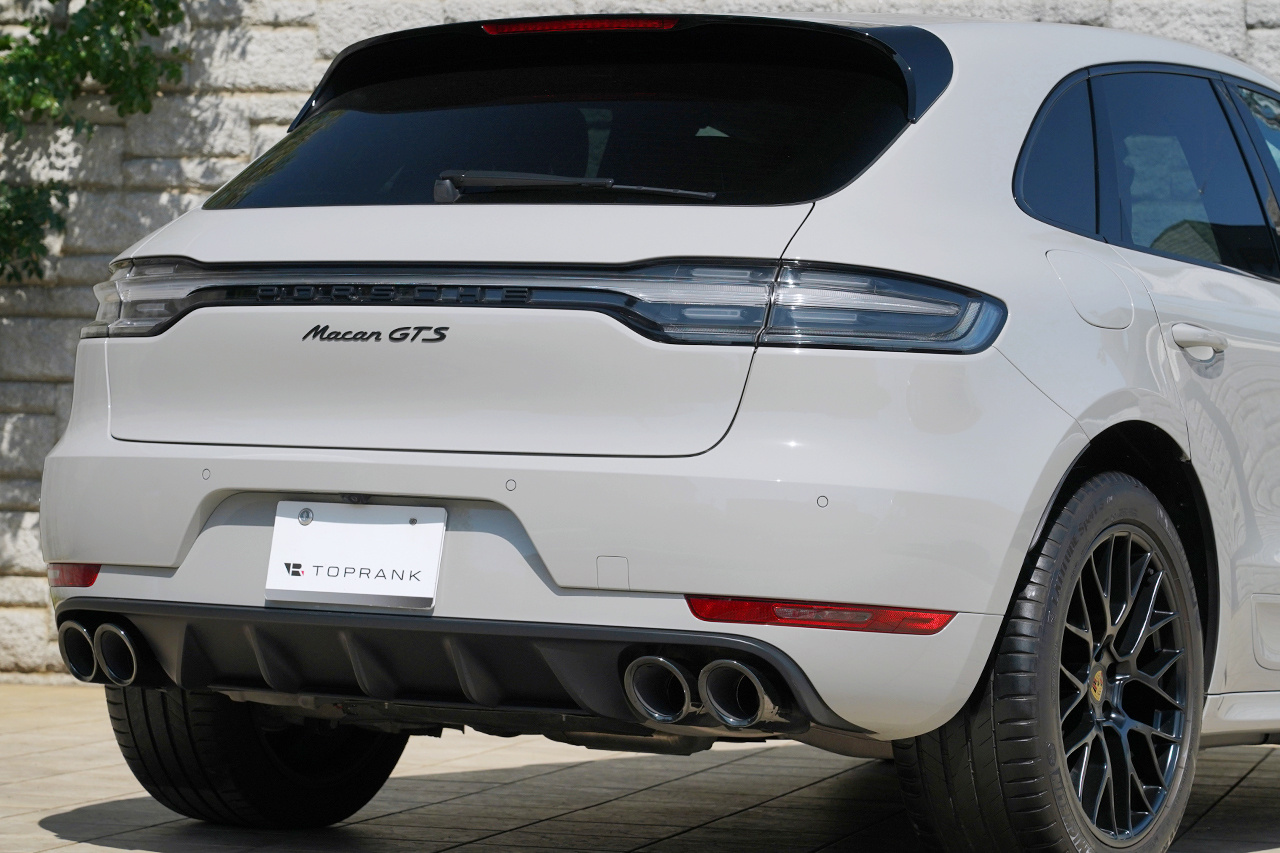 2021 Porsche MACAN null