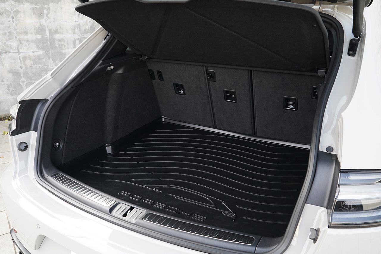 2021 Porsche MACAN null