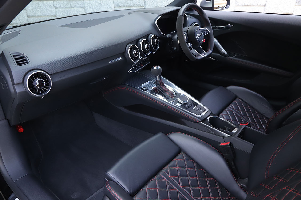 2018 Audi TT RS COUPE null